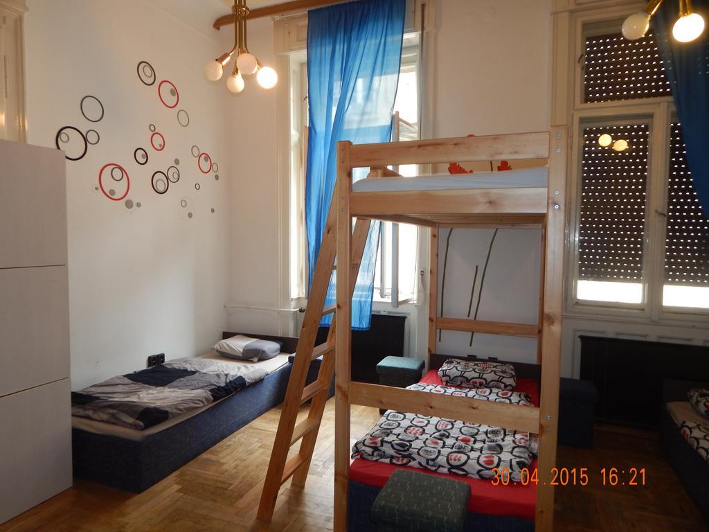 Violet Hostel Budapeşte Oda fotoğraf