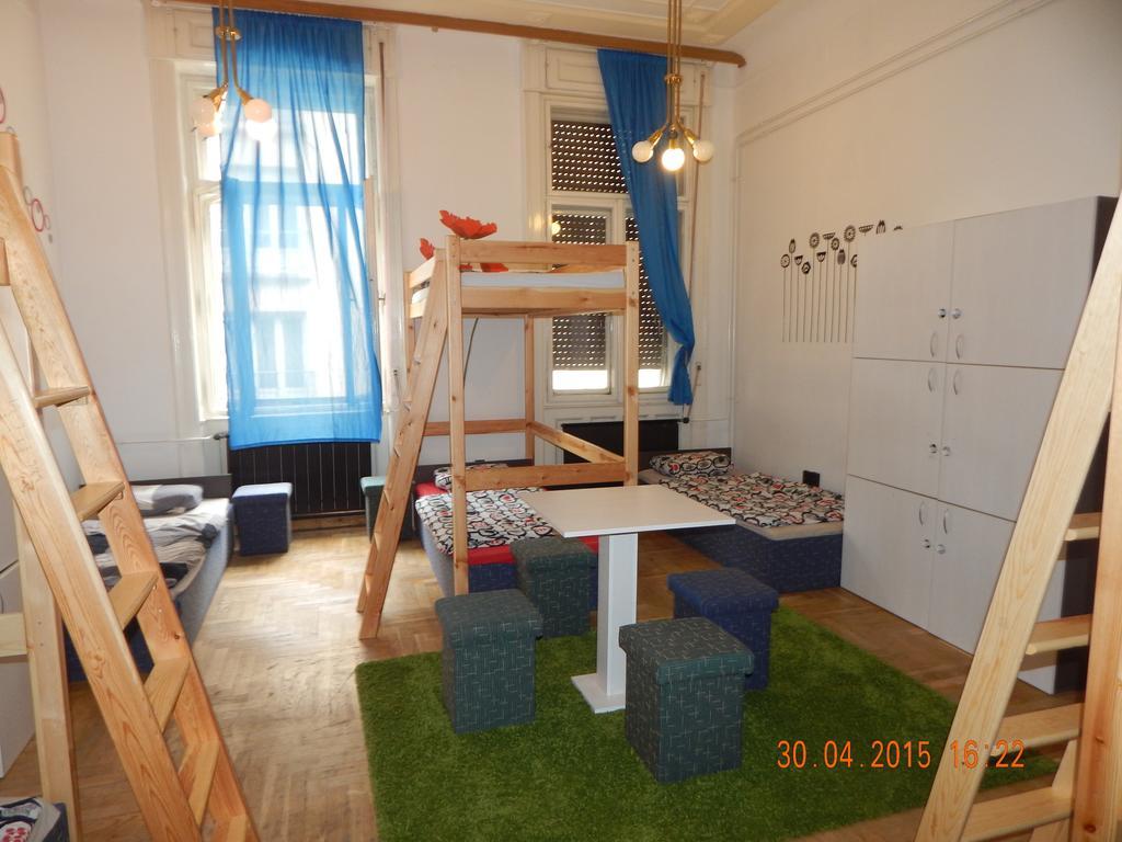 Violet Hostel Budapeşte Oda fotoğraf