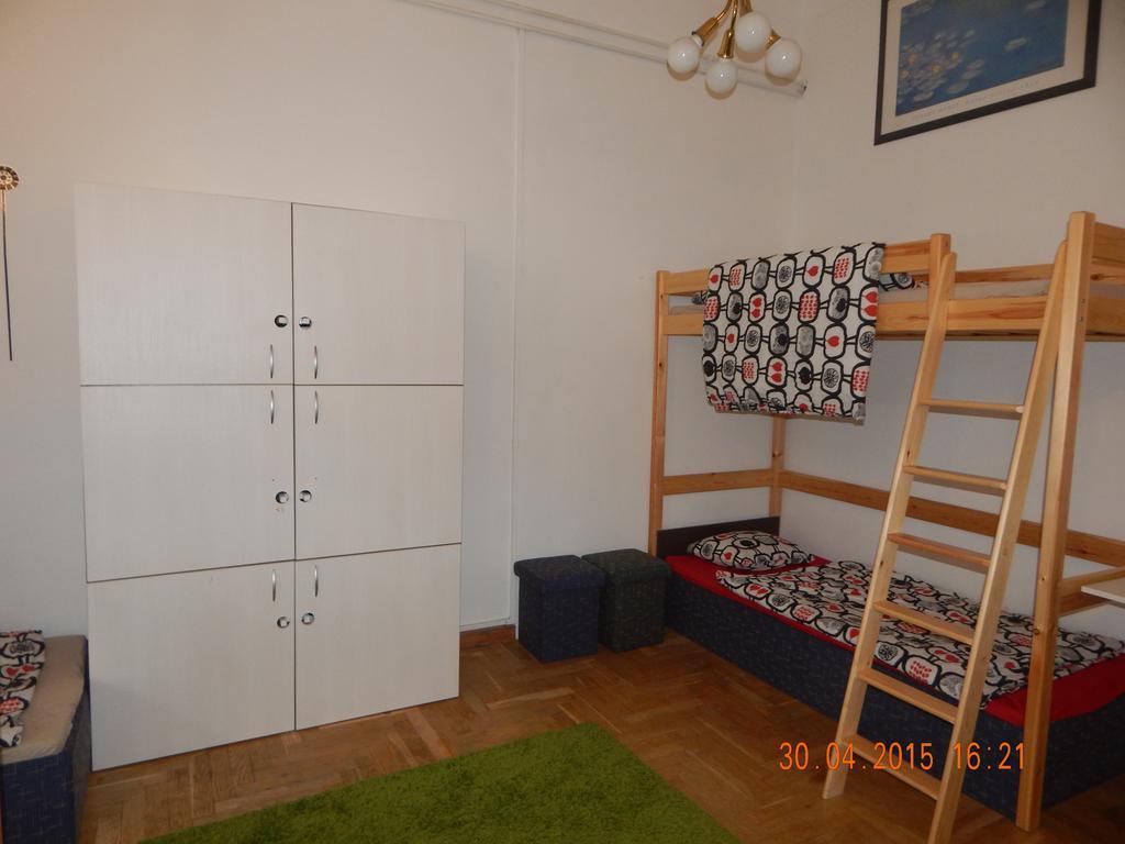 Violet Hostel Budapeşte Oda fotoğraf