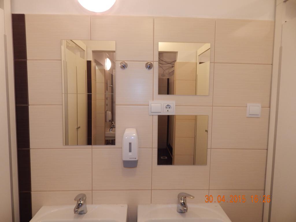 Violet Hostel Budapeşte Dış mekan fotoğraf